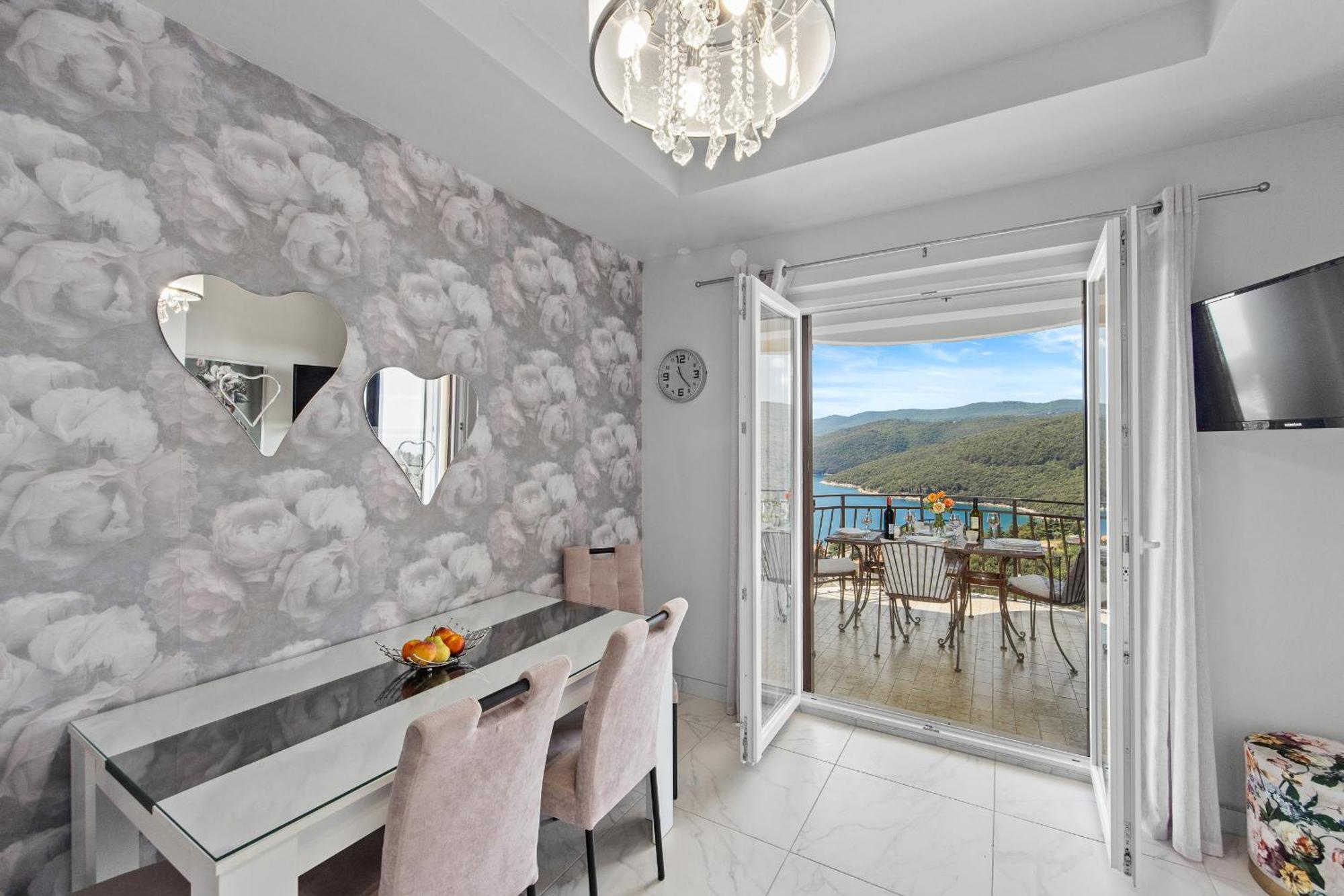 Ladym Apartment Рабац Екстериор снимка
